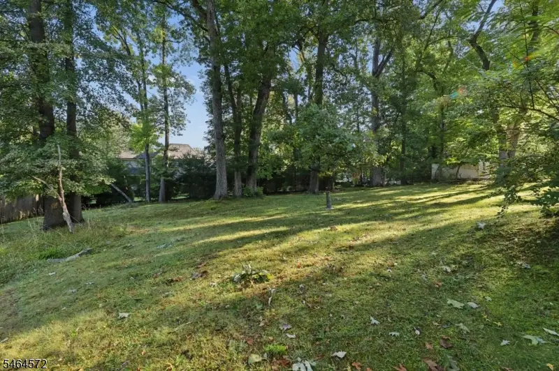 192 Rensselaer Rd, Essex Fells, NJ 07021 - #3