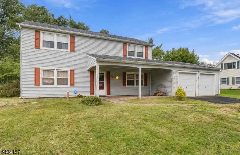 22 Summerall Rd, Somerset, NJ 08873 - #2