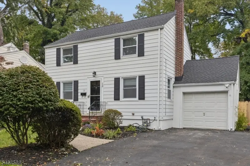 28 Laurel Pl, Fanwood, NJ 07023 - #3