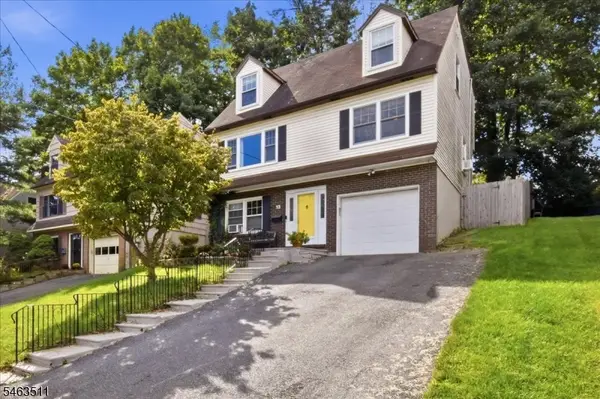 13 Edison Dr, Summit City, NJ 07901