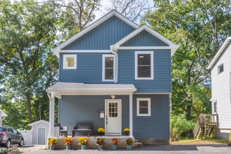 204 Idalroy Trl, Hopatcong, NJ 07843 - #2