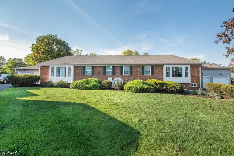 114 Brandywyne Dr, Florham Park, NJ 07932 - #2