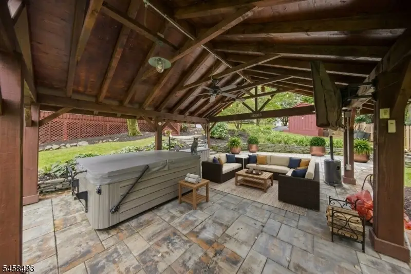 26 2nd Lt Jt Wroblewski Ln, Oak Ridge, NJ 07438 - #3