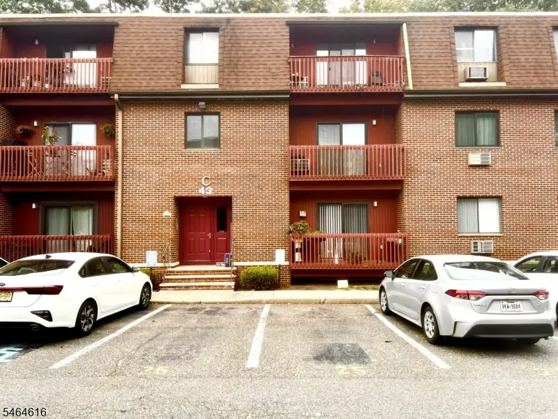 666 Mill St #8, Belleville, NJ 07109 - #2