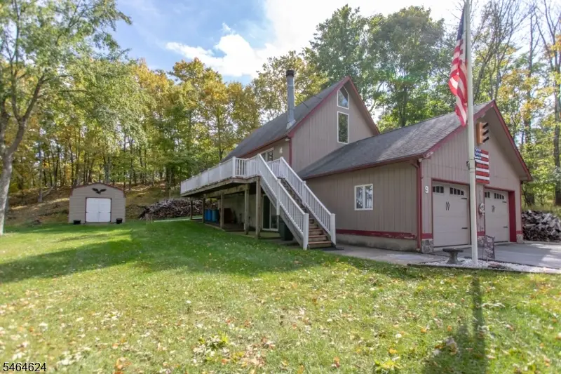 9 White Pine Trl, Wantage, NJ 07461 - #1