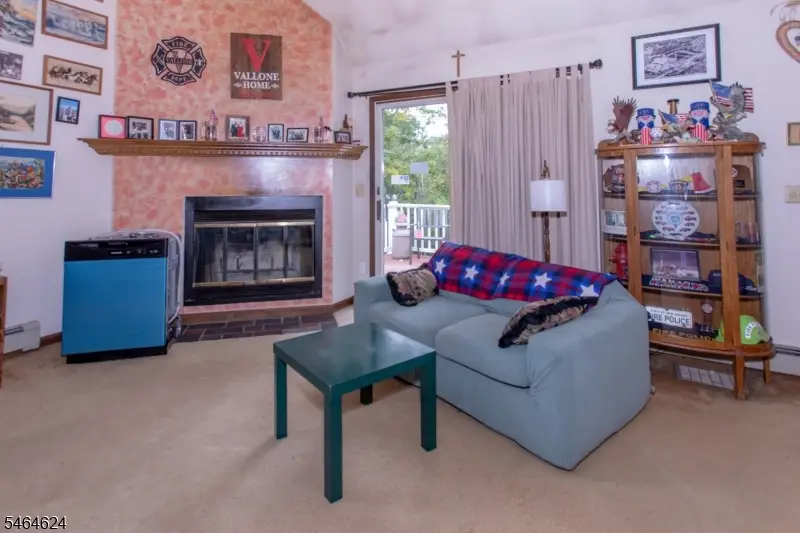 9 White Pine Trl, Wantage, NJ 07461 - #3