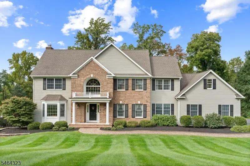 10 Berkshire Way, Holland, NJ 08848 - #1