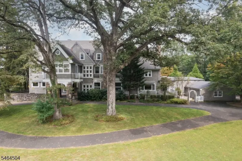 17 Three Gables Rd, Morris, NJ 07960 - #1