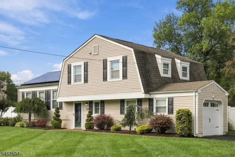 13 Nottingham Way, Hillsborough, NJ 08844 - #2