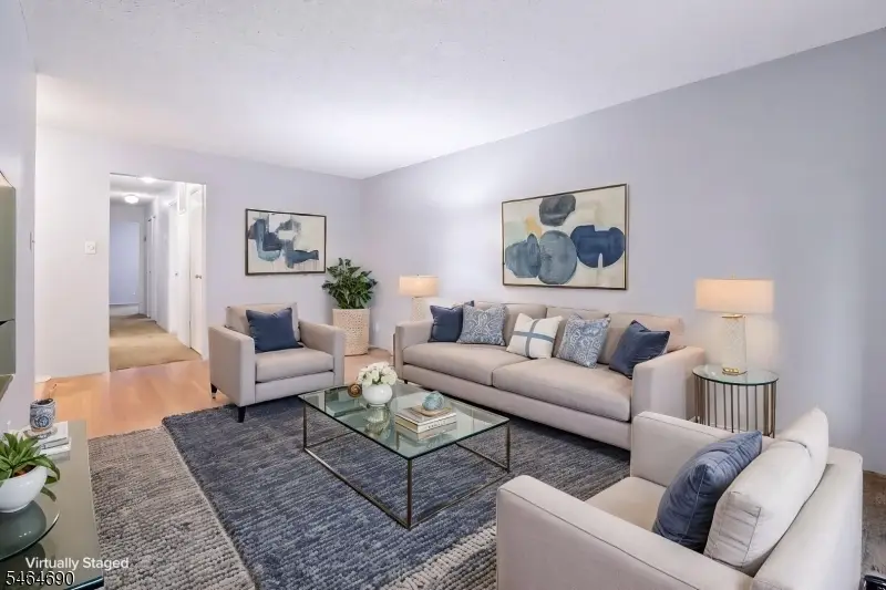 90 Edward Dr, Franklin Park, NJ 08823 - #3