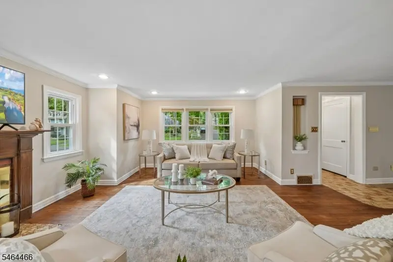 2382 Longfellow Ave, Scotch Plains, NJ 07076 - #3