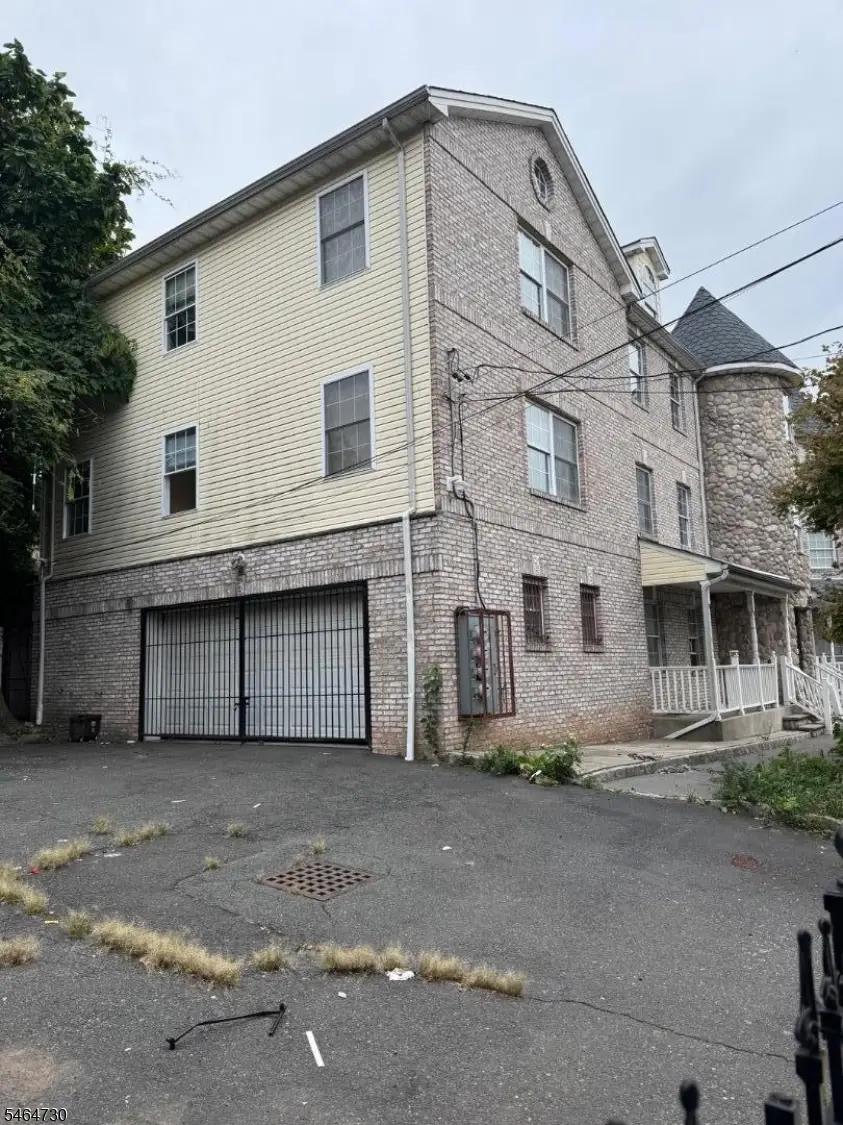 787 Clinton Ave, Newark, NJ 07108 - #2