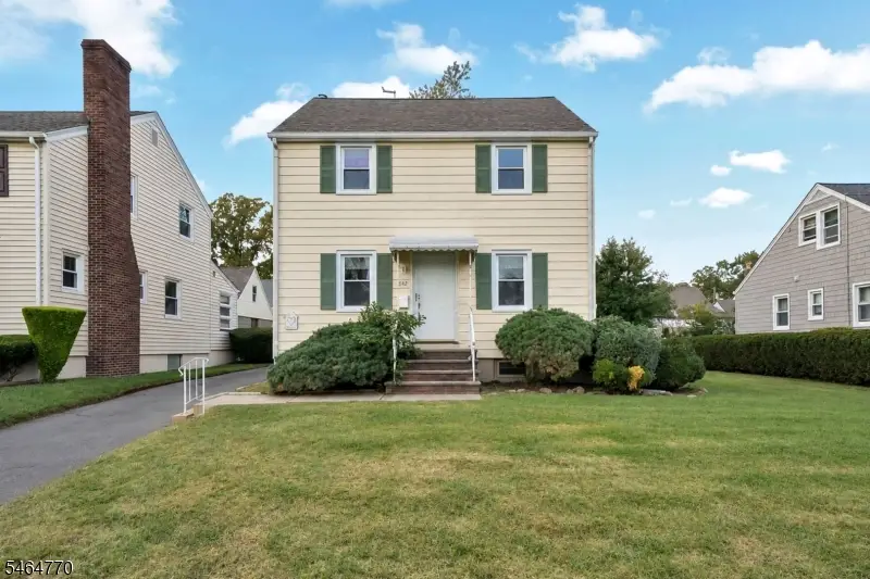842 Travers St, Union, NJ 07083 - #1