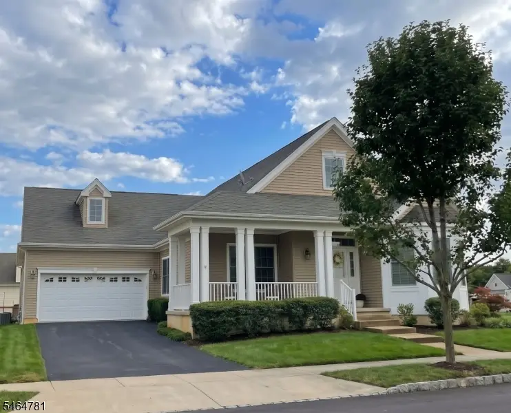 31 Falcon Way, Washington, NJ 07882 - #1
