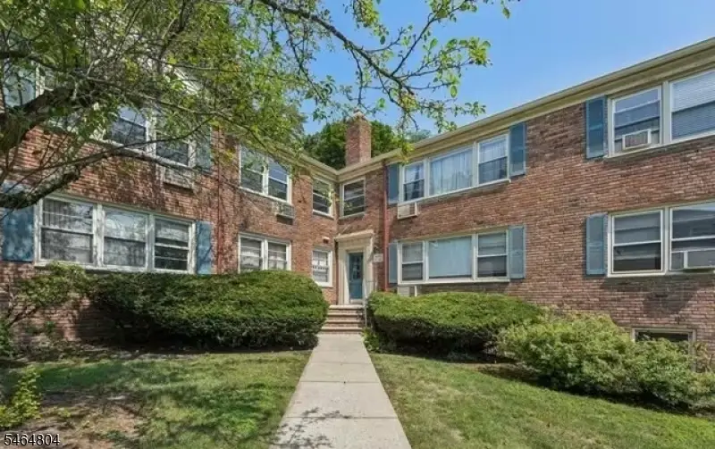 24 Hutton Ave #80, West Orange, NJ 07052 - #1