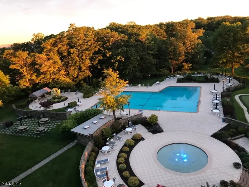 2 Claridge Dr. 7fw, Verona, NJ 07044 - #1