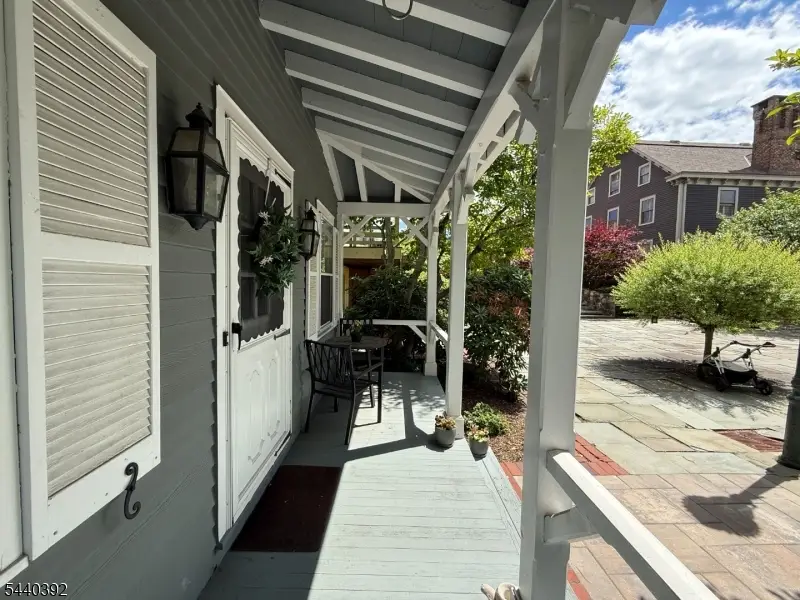 5 Murray Hill Sq, New Providence, NJ 07974 - #3