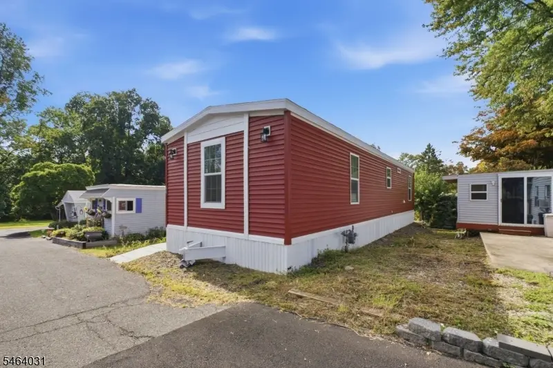 195 W Main St, Unit 22 #22, Chester, NJ 07930 - #2