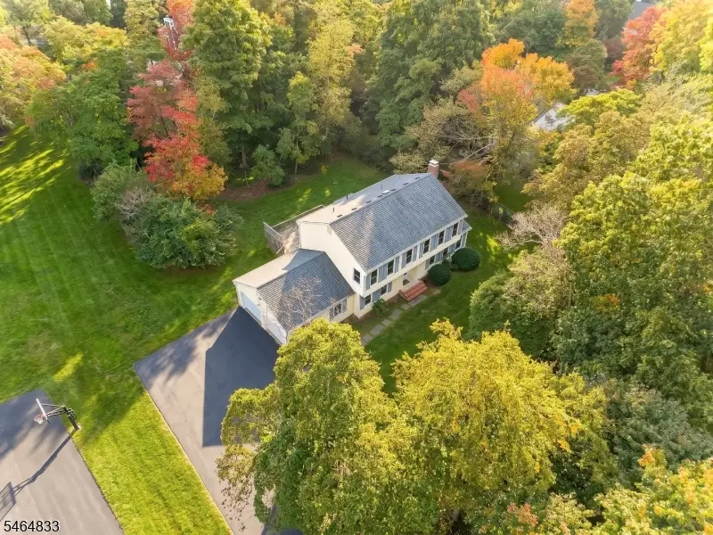 8 Kerry Pl, Flanders, NJ 07836 - #2