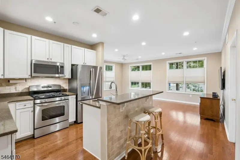 17 Lara Pl, Warren, NJ 07059 - #2
