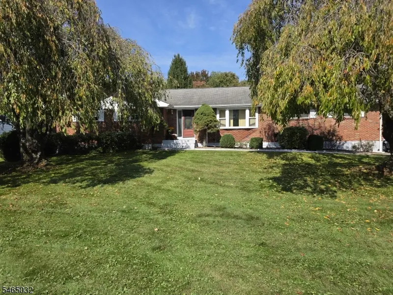 95 Eyland Ave, Succasunna, NJ 07876 - #2