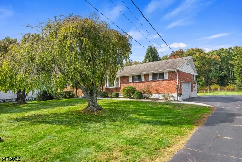 95 Eyland Ave, Succasunna, NJ 07876 - #3