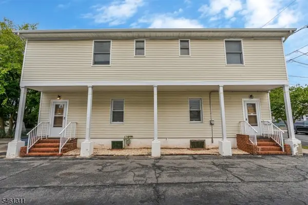 18 Robinson St, New Brunswick City, NJ 08901