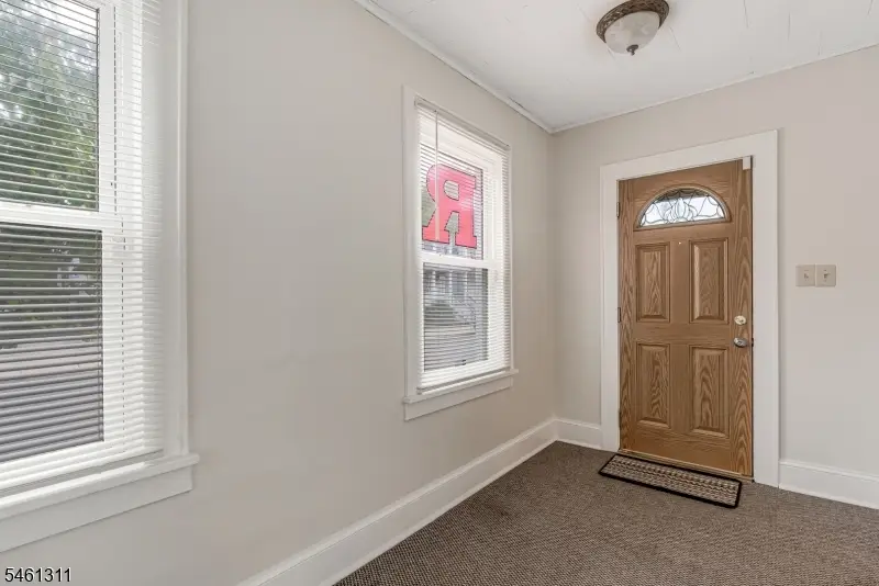 18 Robinson St, New Brunswick, NJ 08901 - #2