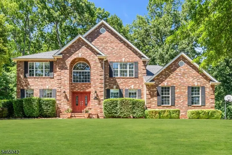 4 Scott Dr, Monroe, NJ 08831 - #1