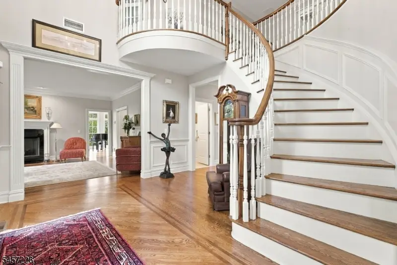 41 Van Cortland Way, Basking Ridge, NJ 07920 - #2