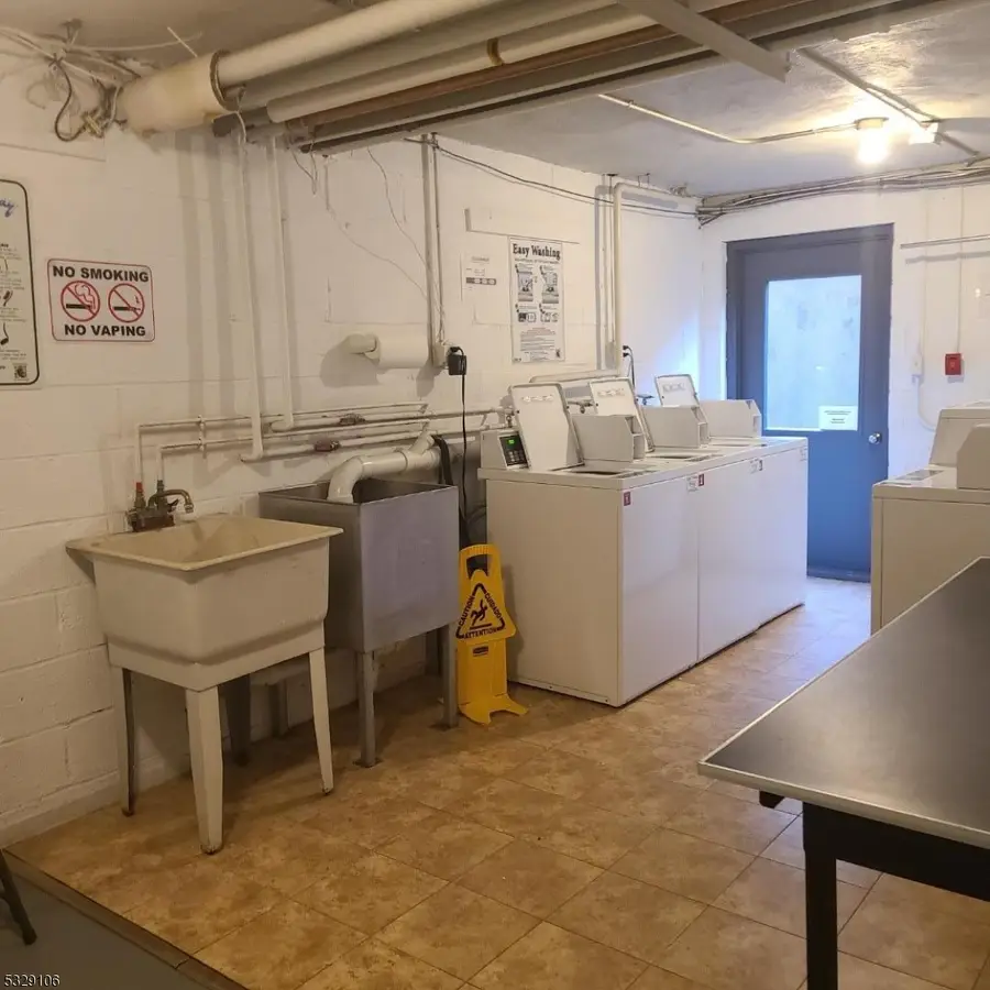 565 Grove St E-16 #16, Clifton, NJ 07013 - #2