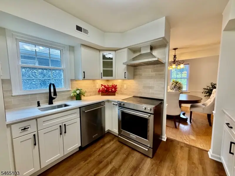139 Countryside Dr, Basking Ridge, NJ 07920 - #3