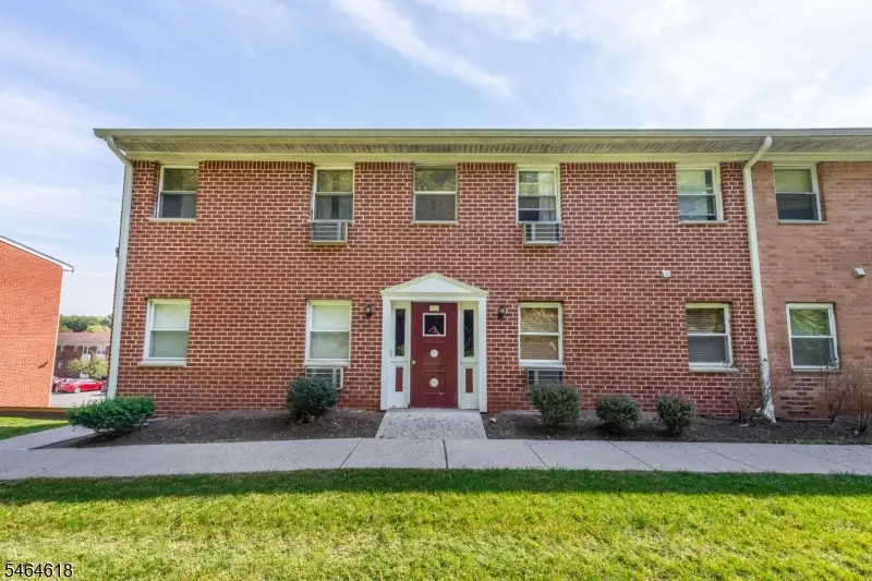 100 Pierson Miller Dr D12 #12, Pompton Lakes, NJ 07442 - #2