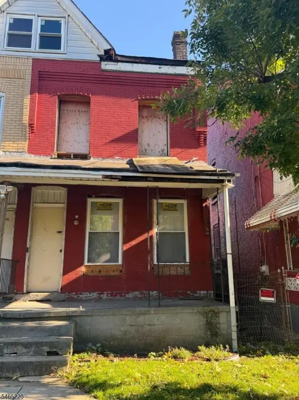 1261 E State St #2, Trenton City, NJ 08609