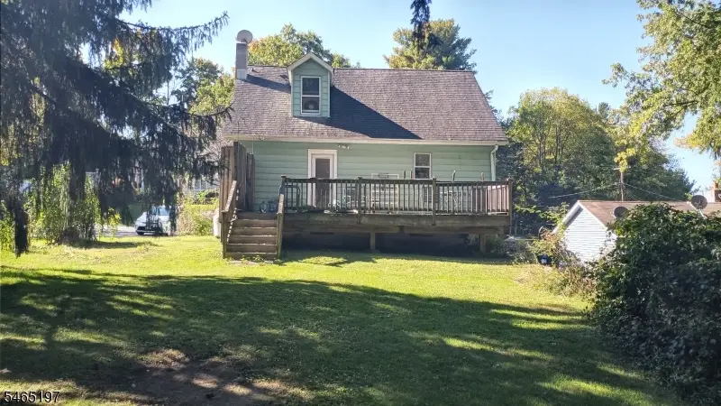 9 Richards St, Ogdensburg, NJ 07439 - #3