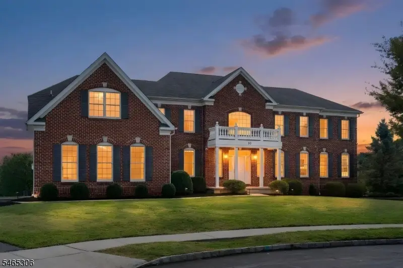 10 Raker Ct, Hillsborough, NJ 08844 - #1