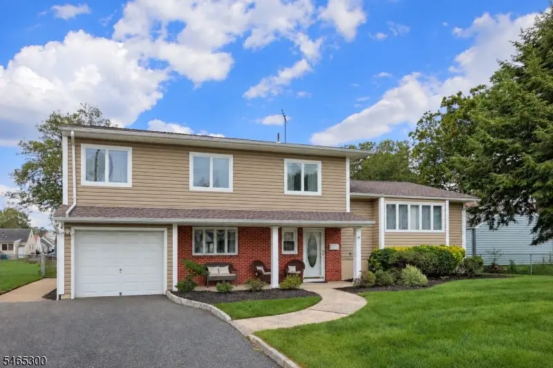 77 Harrison St, Clark, NJ 07066 - #2