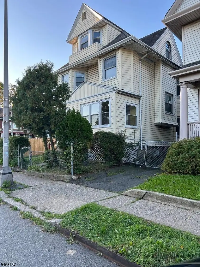 3 Winthrop Ter, East Orange, NJ 07018 - #2