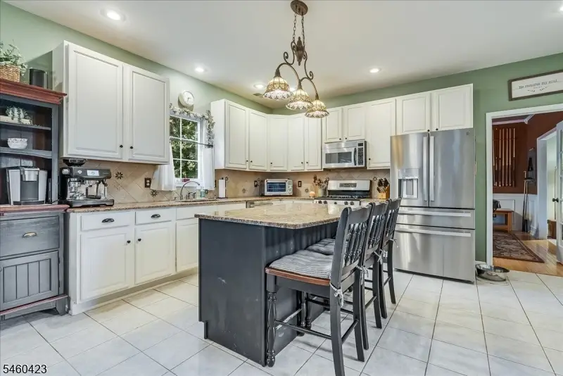 8 Saddle Ridge Rd, Sparta, NJ 07871 - #3
