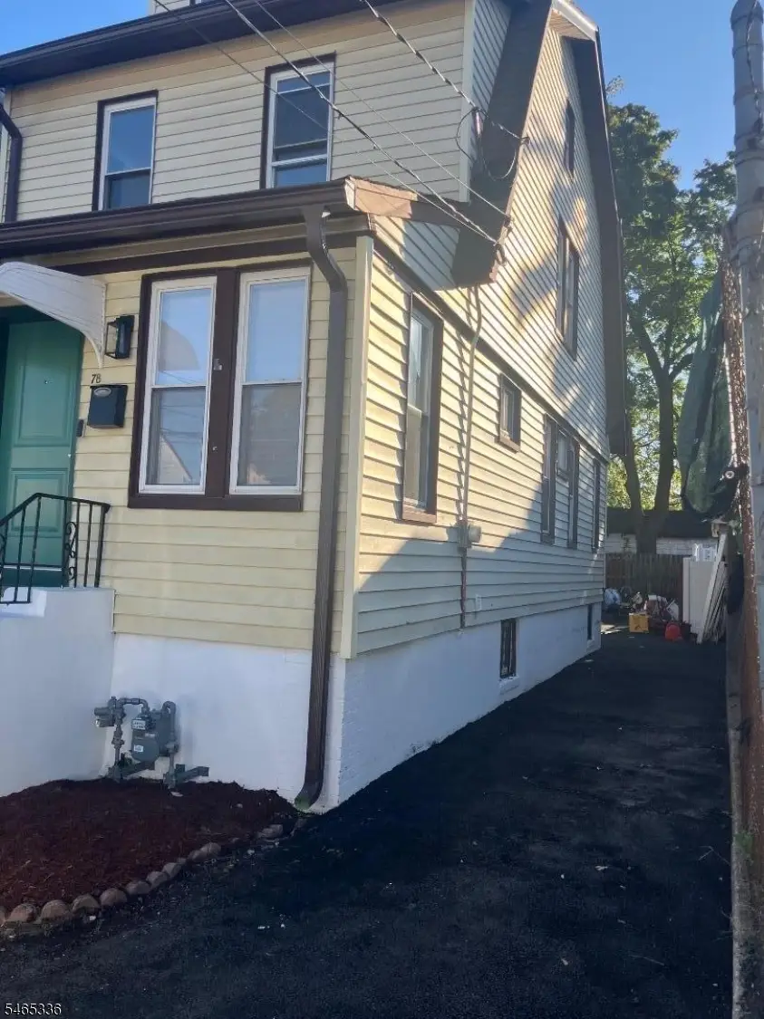 78 Valley St, Newark, NJ 07106 - #3