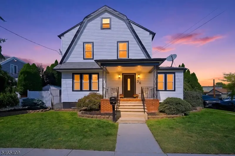 36 Willry St, Woodbridge, NJ 07095 - #1