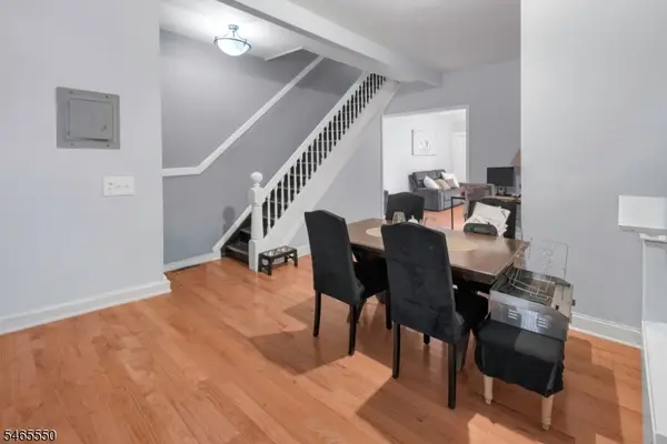 240 N 19th St, East Orange City, NJ 07017