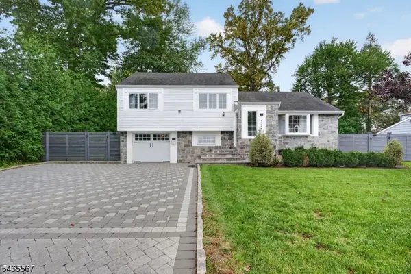 125 Druid Ave, Dumont Boro, NJ 07628