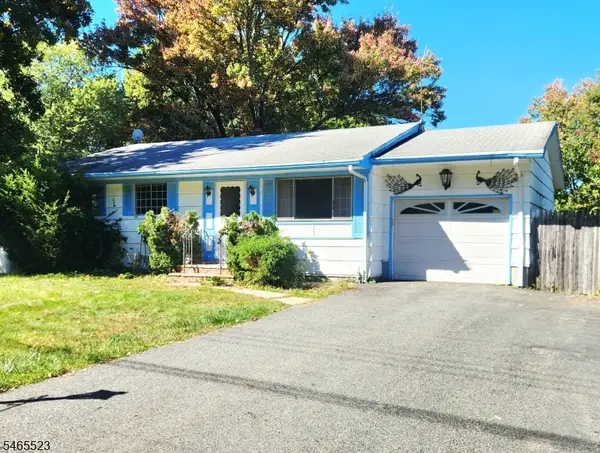 16 Mary Ann Rd, Jefferson Twp., NJ 07438