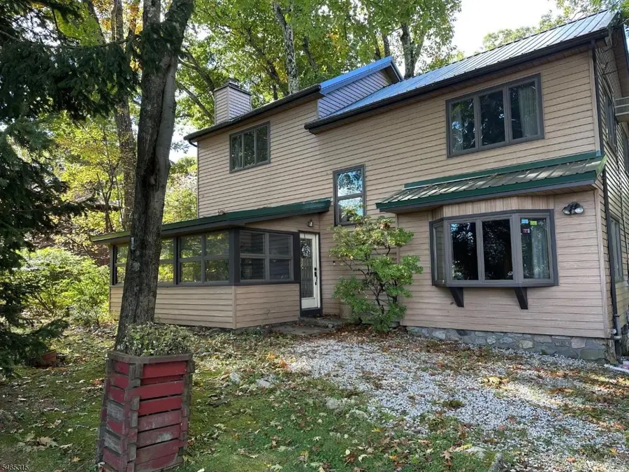 2207 Lakeside Dr W, Highland Lakes, NJ 07422 - #2