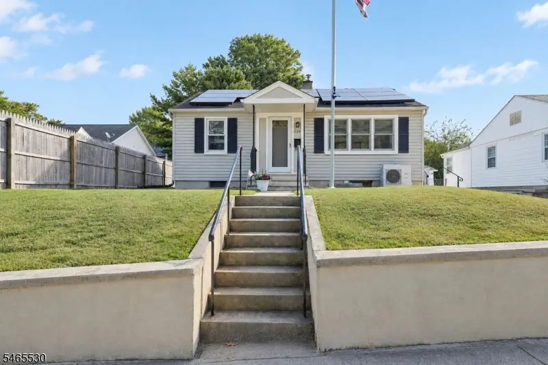 224 Baker St, Dover, NJ 07801 - #1