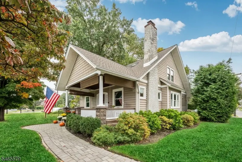 365 Walthery Ave, Ridgewood, NJ 07450 - #1