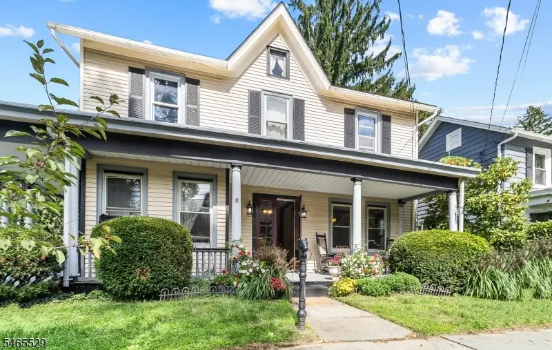 74 Brunswick Ave, Bloomsbury, NJ 08804 - #1