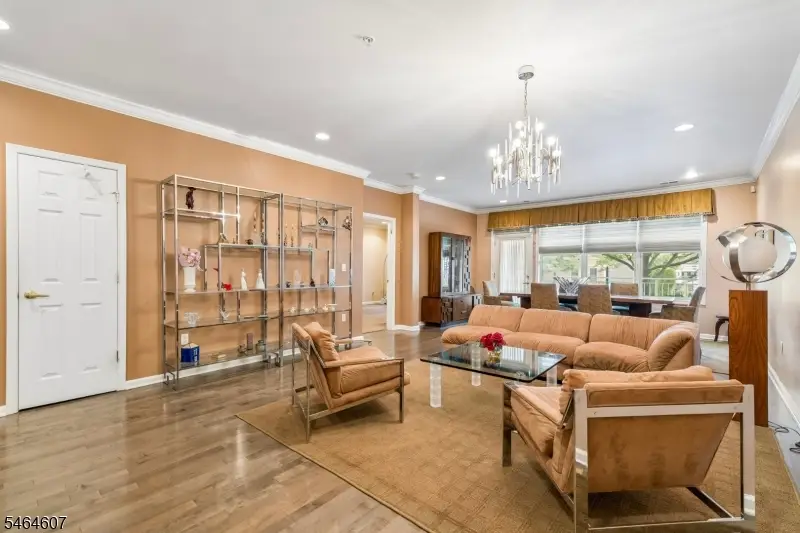 3109 Pointe Gate Dr, Livingston, NJ 07039 - #2