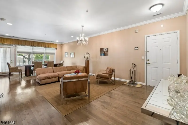 3109 Pointe Gate Dr, Livingston, NJ 07039 - #3